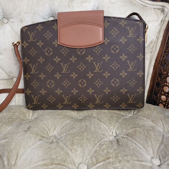 RARE Authentic Vintage Louis Vuitton Courcelles messanger bag - Picture 2 of 12